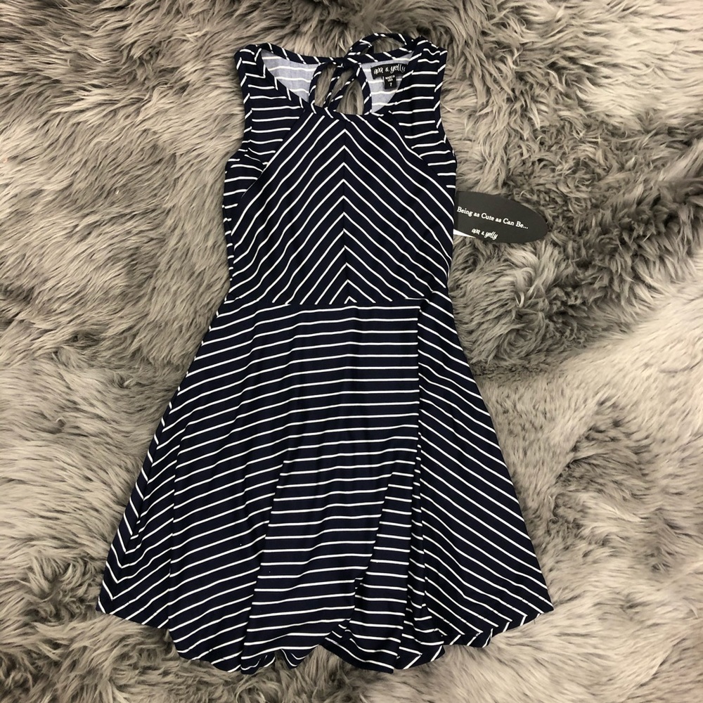 Ava & Yelly | Girl's Striped Dress | Summer Dress | Size 7 | Navy and White *NEW